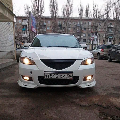Накладки (клыки) на передний бампер Mazda 3 седан (2003-2009) глянец купить недорого с доставкой в Клин