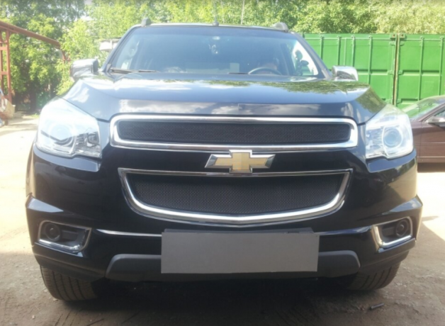 Защита радиатора "Standart" Chevrolet Trailblazer (2012-2015) чёрная купить недорого с доставкой в Клин