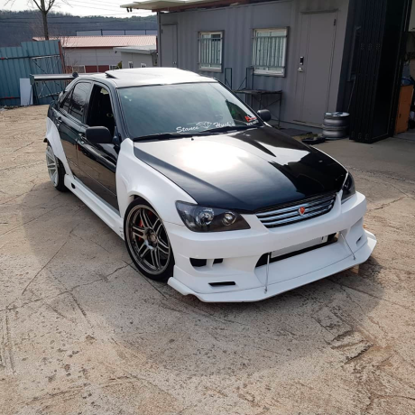 Пластиковые крылья "Rocket bunny" +30мм для Lexus IS, Toyota Altezza купить недорого с доставкой в Клин