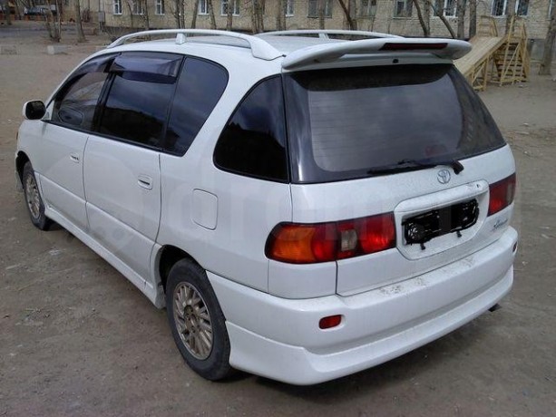 Аэродинамический обвес (сток) Toyota Ipsum купить недорого с доставкой в Клин