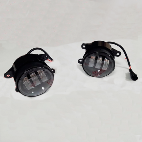 LED противотуманные фары Sal-Man на Весту, Гранту FL, Ниву Урбан, Икс Рей, Рено купить недорого с доставкой в Клин