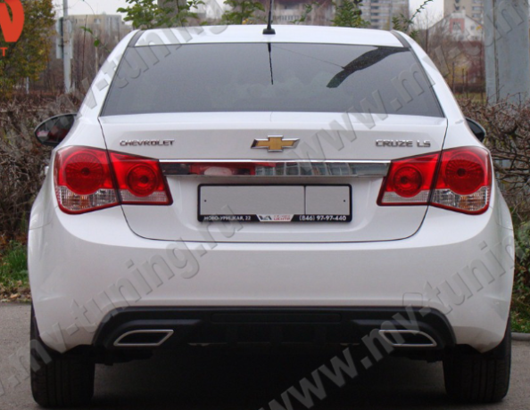 Диффузор заднего бампера var №2 (текстурный пластик) для Chevrolet Cruze (2008-2012) купить недорого с доставкой в Клин