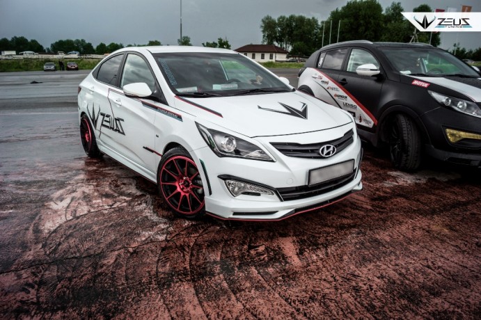 Аэродинамический обвес "ZEUS" Hyundai Solaris 2015-н.в. Рестайлинг купить недорого с доставкой в Клин