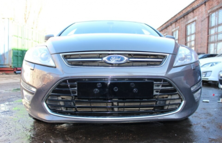 Защита радиатора "Standart" Ford Mondeo IV (2010-2014) низ с парктроником, чёрная купить недорого с доставкой в Клин