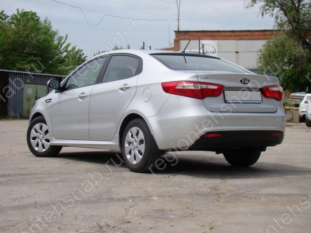 Накладки на пороги для Kia Rio (2010-н.в.) купить недорого с доставкой в Клин