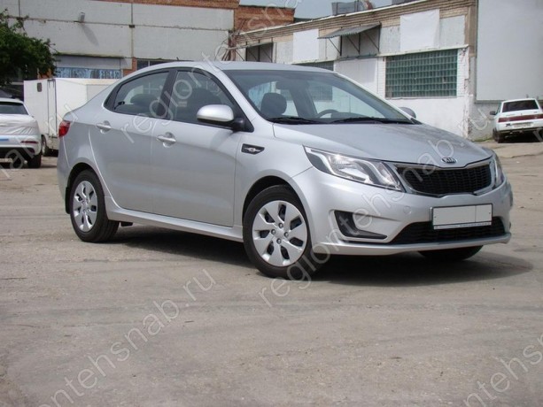 Накладки на пороги для Kia Rio (2010-н.в.) купить недорого с доставкой в Клин