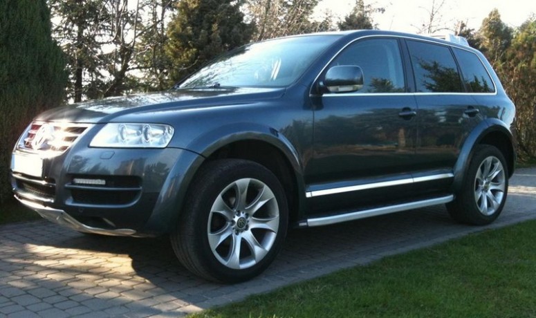 Накладки на арки (фендера) Volkswagen Touareg купить недорого с доставкой в Клин
